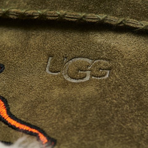Palace PALACE UGG SHEEPSKIN MITTEN BURNT OLIVE - Colorway