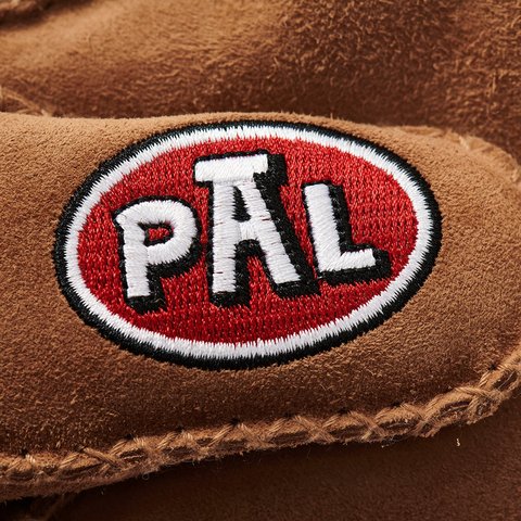 Palace PALACE UGG SHEEPSKIN MITTEN CHESTNUT - Colorway
