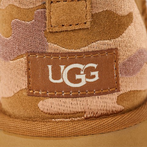 Palace PALACE UGG ULTRA MINI BOOT CHESTNUT CAMO - Colorway