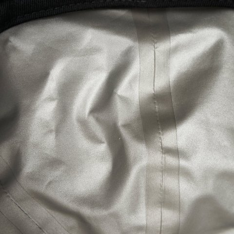 Palace PIGMENT DYE GORE-TEX PAL HAT NAVY - Colorway