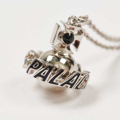 Palace PALACE VIVIENNE WESTWOOD ORB PENDANT SILVER - Colorway