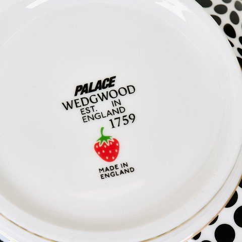 Palace PALACE WEDGWOOD TEA POT WHITE - Colorway