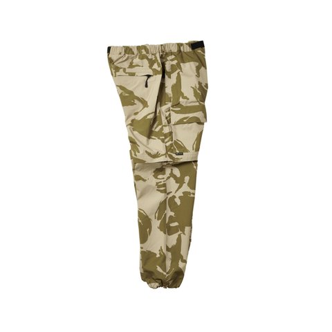 Palace PALACE GORE-TEX ZIP OFF CARGOS DESERT DPM - Colorway