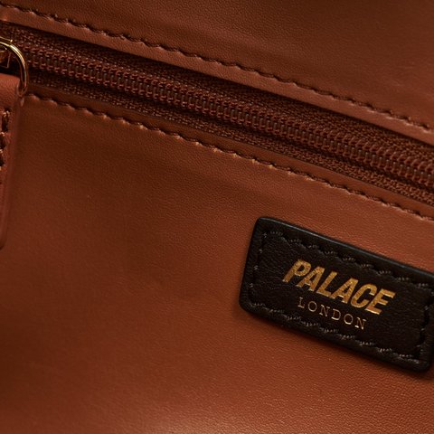 Palace PAL-M-GRAM LEATHER WASHBAG BROWN - Colorway