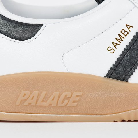 Palace ADIDAS PALACE PUIG SAMBA FTWR WHITE / CORE BLACK / GUM - Colorway