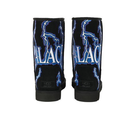 PALACE UGG LIGHTNING CLASSIC SHORT BOOT BLACK
