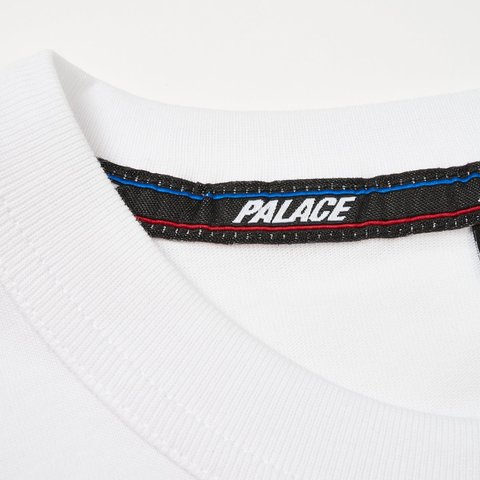 Palace BASICALLY A LONGSLEEVE WHITE - Colorway