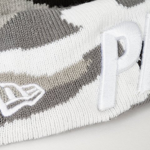 Palace NEW ERA PEAK BEANIE GREY CAMO - Colorway