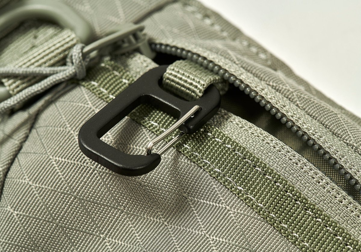 CORDURA Y-RIP BOTTLE PACK OLIVE - Spring 2024 - Palace