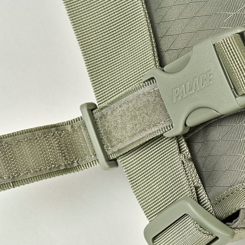 Palace CORDURA Y-RIP DESPATCH OLIVE - Colorway