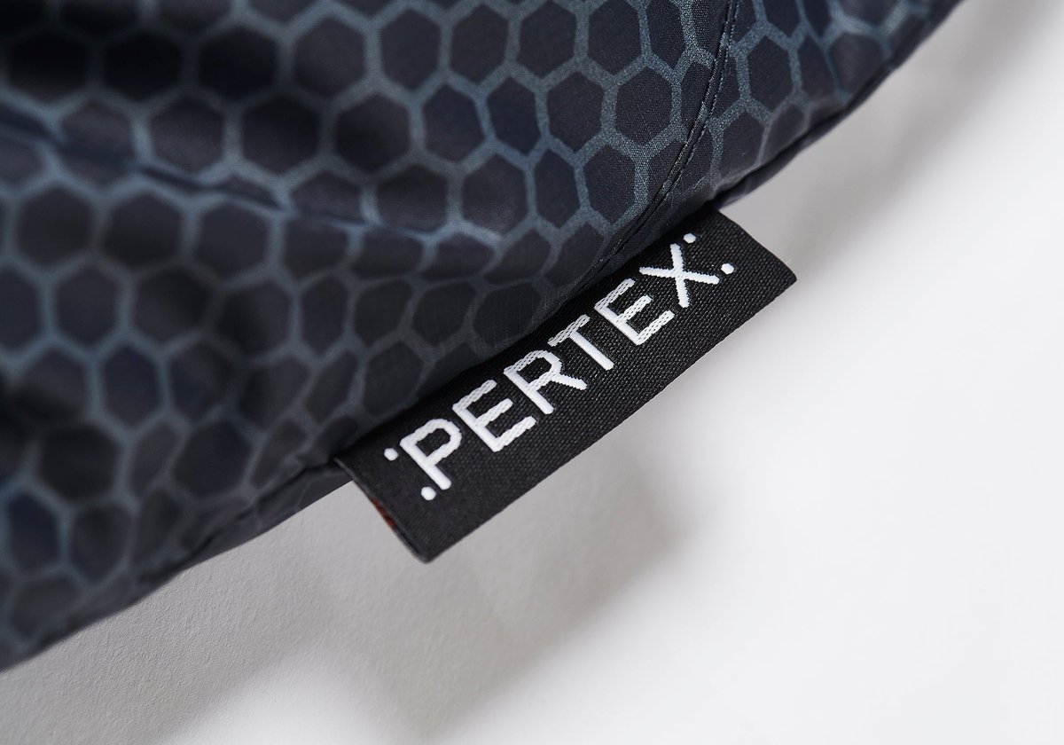 HEXAGON PERTEX QUILTED JACKET BLACK - PalaceCommunity