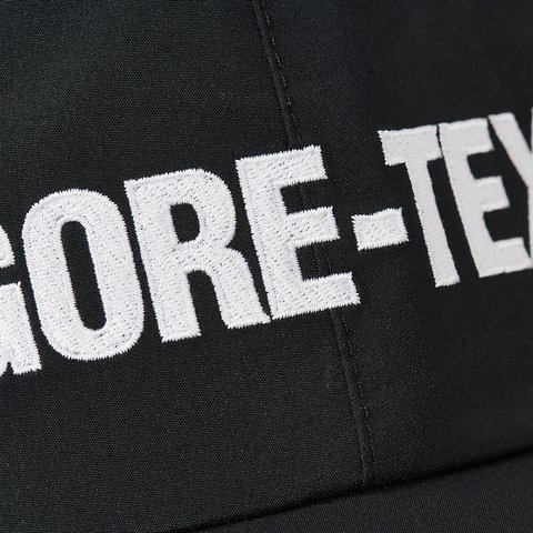 Palace GORE-TEX 3L 6 PANEL BLACK - Colorway