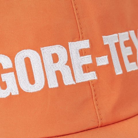 Palace GORE-TEX 3L 6 PANEL TIGER ORANGE - Colorway
