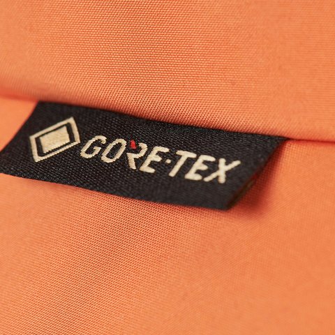 Palace GORE-TEX 3L 6 PANEL TIGER ORANGE - Colorway