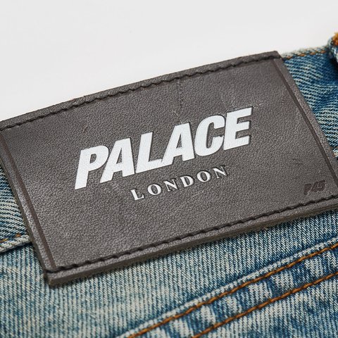 Palace P45 STANDARD JEAN SAND WASH - Colorway