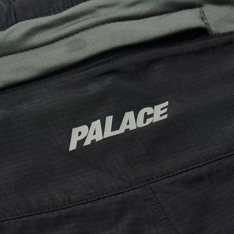 Palace TRAIL RUNNER SHORT BLACK - Colorway