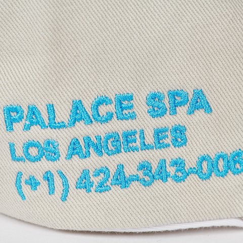 Palace WELLNESS PAL HAT SOFT WHITE - Colorway
