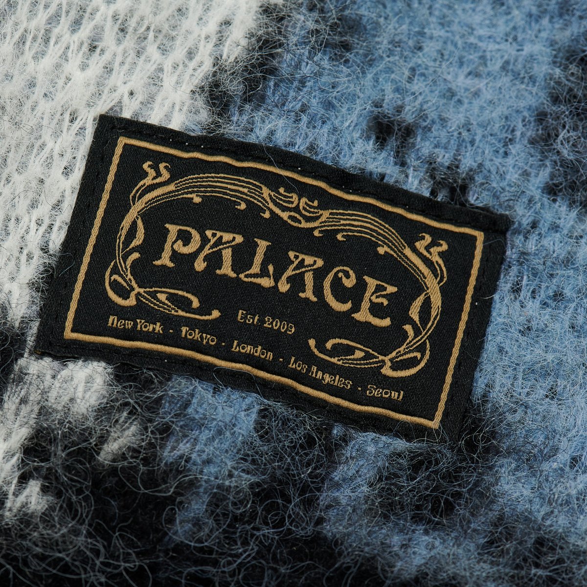 HAIRY FLOWER KNIT DARK - Spring 2025 - Palace