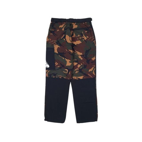 Palace MOORISH SHELL PANT BLACK / DPM / GRAPE
