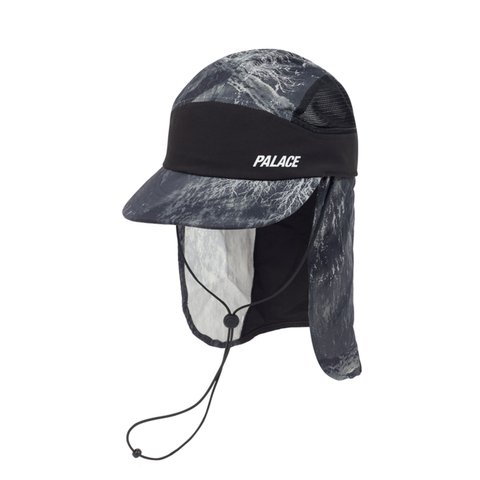 Palace REAL TREE FISHING CAMO RUNNER BLACK - Colorway