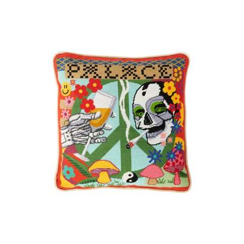 HIPPY SALUTE CUSHION MULTI