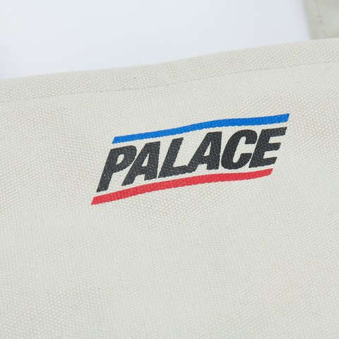 Palace BASICALLY A TOTE WHITE - Colorway