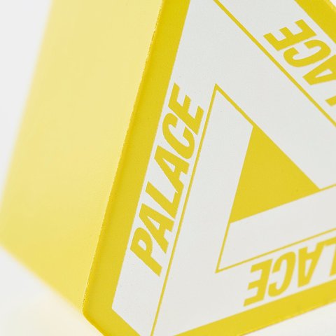 Palace TRI-FERG STRESS BALL YELLOW - Colorway