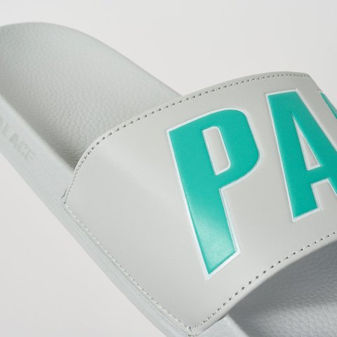 Palace PALACE SLIDER GREY - Colorway