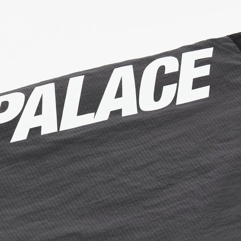 Palace RUN IT SHORT BLACK / CARBON - Colorway