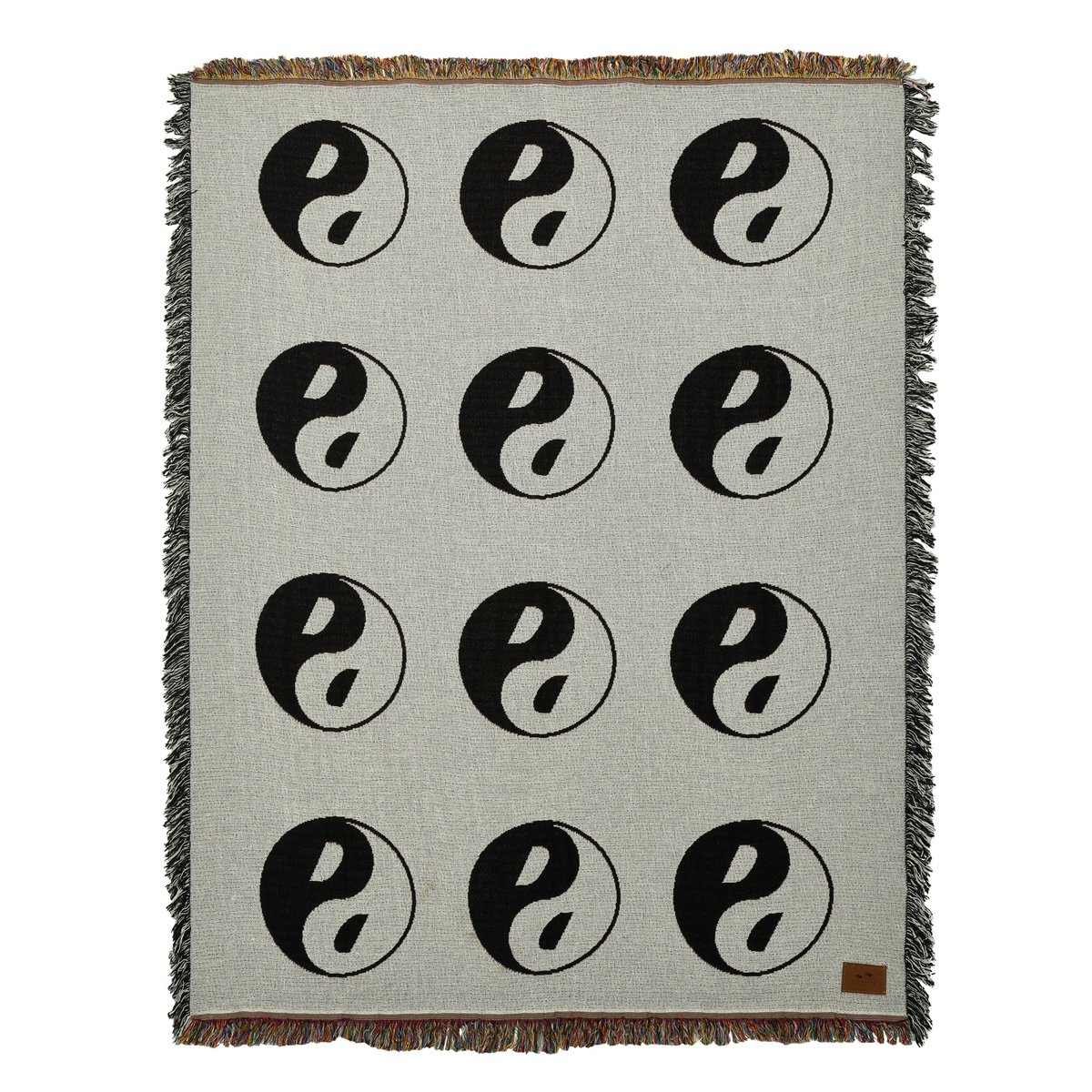 YIN YANG TAPESTRY BLANKET WHITE / BLACK