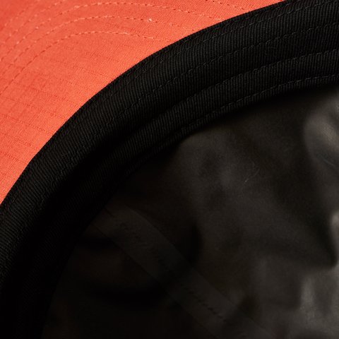 Palace RS GORE-TEX PAL HAT PINK - Colorway