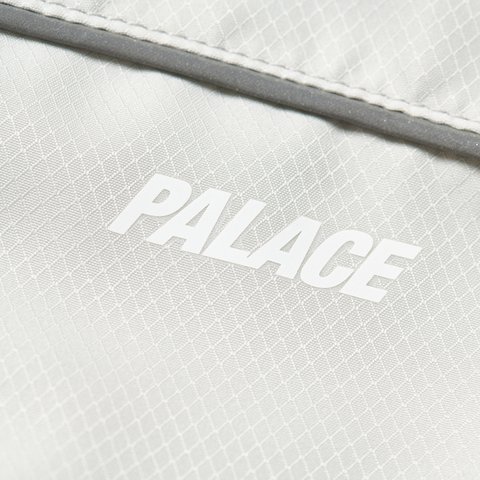 Palace RUN IT VEST ARCTIC GREY - Colorway