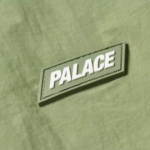 Palace LIGHTER SHELL JACKET GREEN - Colorway