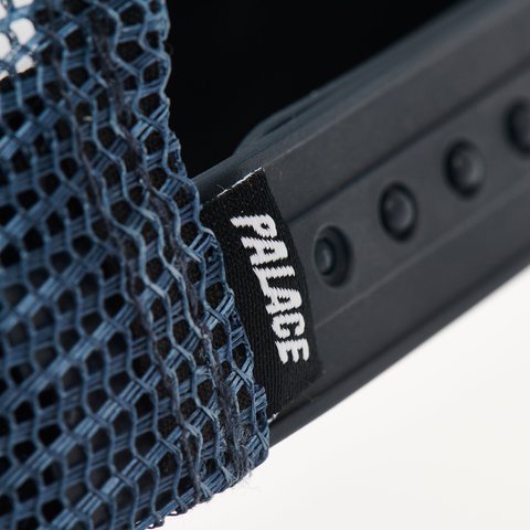 Palace SAVES TRUCKER BLUE CAMO - Colorway