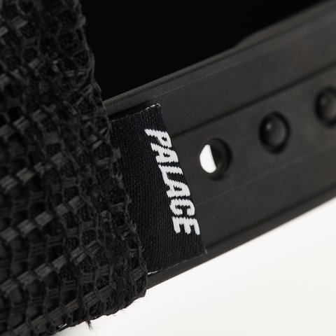 Palace SAVES TRUCKER BLACK - Colorway