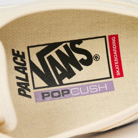 PALACE VANS SKATE AUTHENTIC CLASSIC WHITE