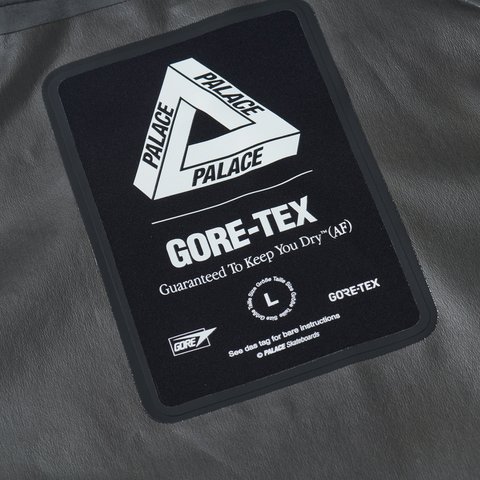 GORE-TEX P-LITE JACKET BLACK