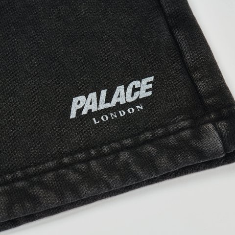 Palace PIGMENT WASH PALACE LONDON SHORT BLACK - Colorway