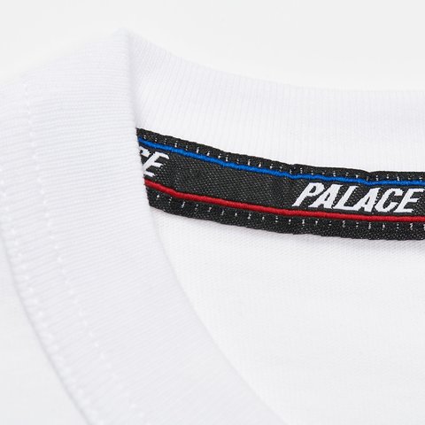 Palace BASICALLY A T-SHIRT WHITE - Colorway