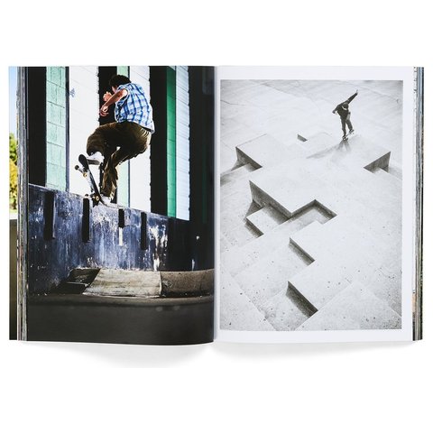 Palace PALACE DETROIT MAGAZINE - Style 6