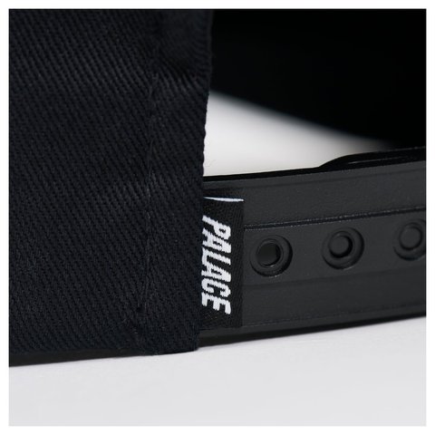 Palace BULLDOG P FRAME 5-PANEL SNAPBACK BLACK - Style 5