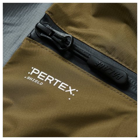 Palace PERTEX SHIELD LITE JACKET BEECH - Style 13