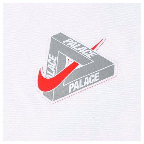 Palace PALACE NIKE ENGLAND T-SHIRT WHITE - Style 3