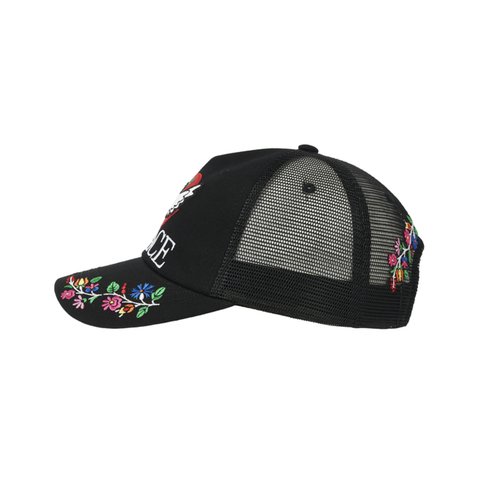Palace DOVE TRUCKER HAT BLACK - Colorway