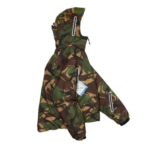 Palace GORE-TEX INFINIUM P-TECH JACKET CAMO - Colorway