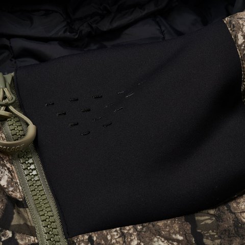 Palace GORE-TEX WINDSTOPPER MASK JACKET REALTREE TIMBER - Colorway