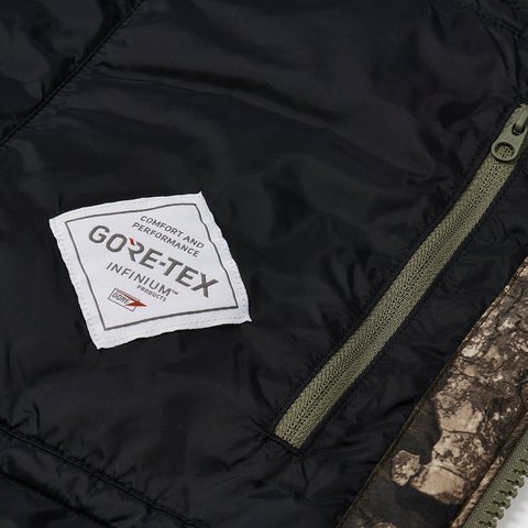 Palace GORE-TEX WINDSTOPPER MASK JACKET REALTREE TIMBER - Colorway