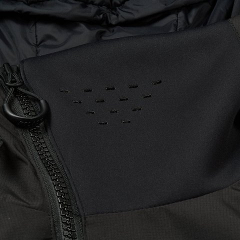 Palace GORE-TEX WINDSTOPPER MASK JACKET BLACK - Colorway