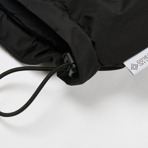 Palace GORE-TEX WINDSTOPPER MASK JACKET BLACK - Colorway