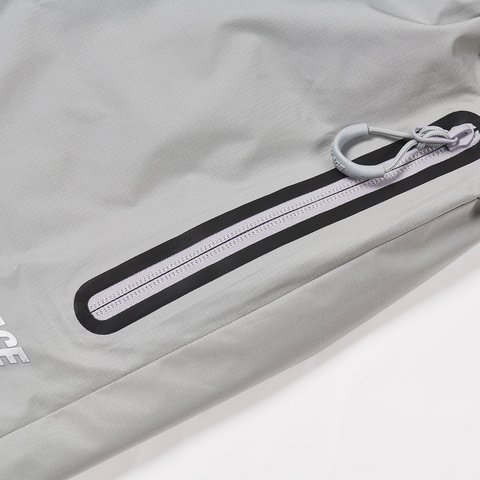 Palace GORE-TEX WINDSTOPPER JOGGER GHOST GREY - Colorway